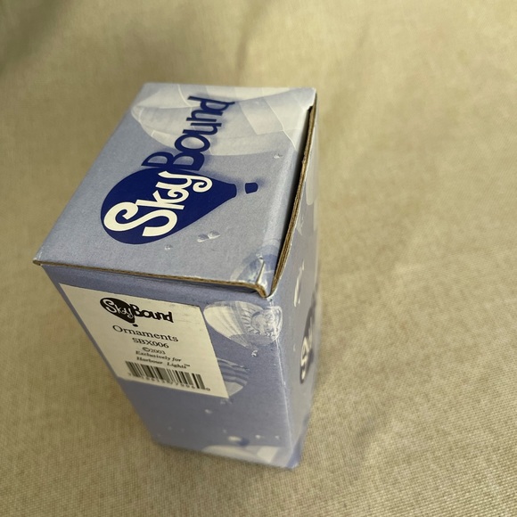 Sky Bound  Hot Air Balloon Ornaments - Picture 9 of 10